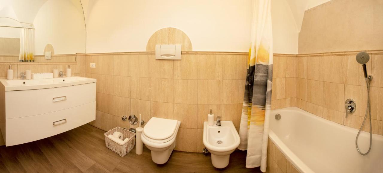 Appartement Portico Ventizerodue à Merano Extérieur photo